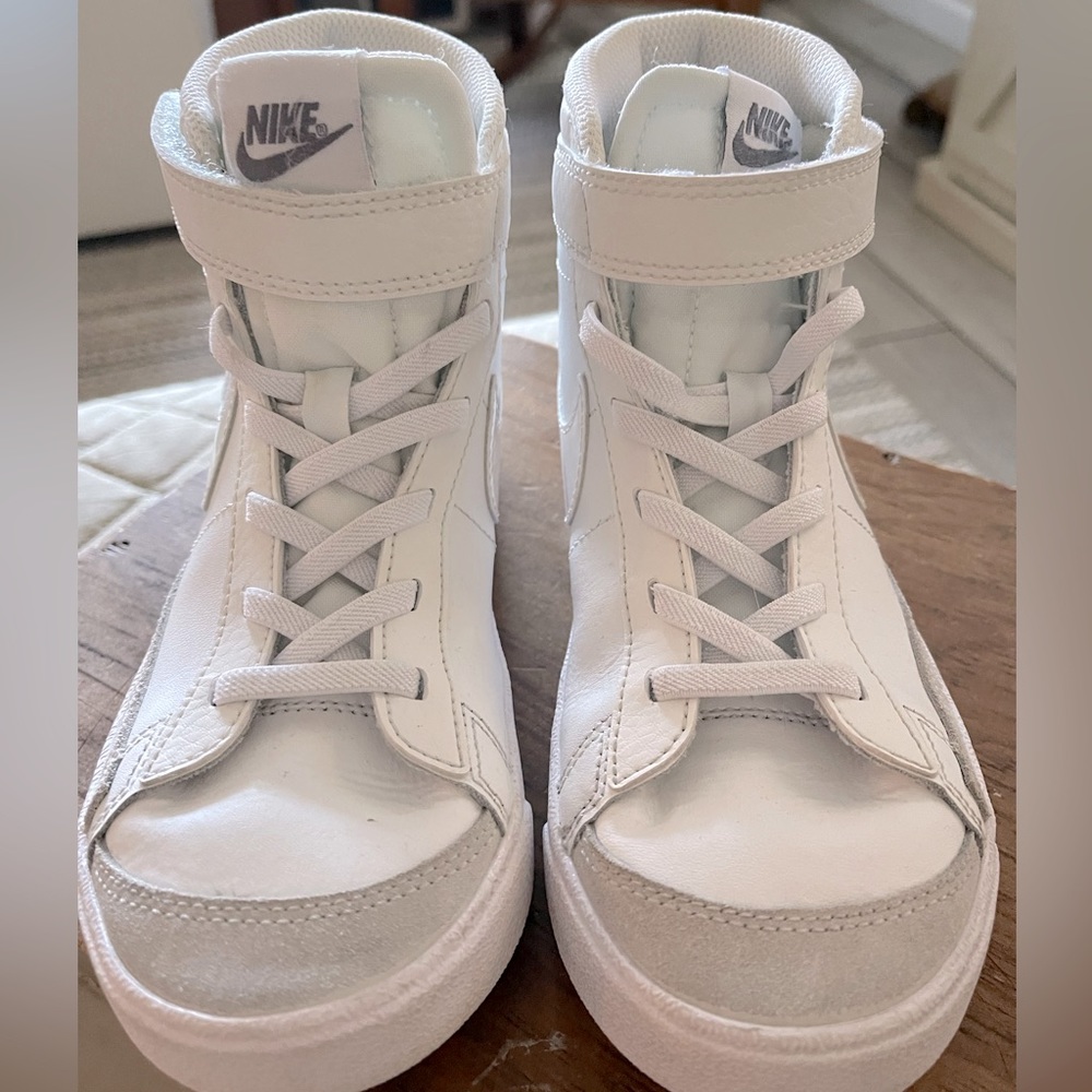 Youth mid-Nike Blazer- 1.5 youth